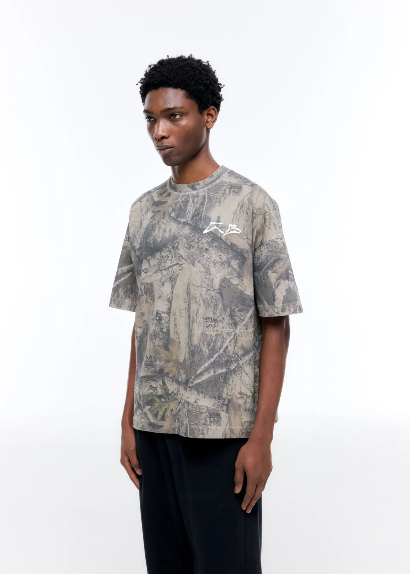 AKIMBO X CB REALTREE T-SHIRT T-Shirts