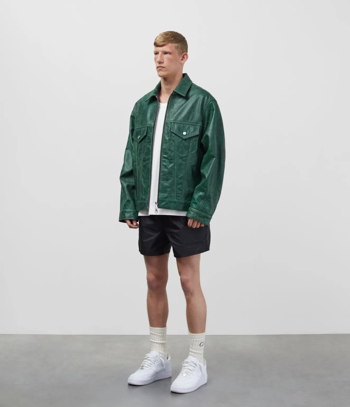 CB CRACKED LEATHER TRUCKER Outerwear|Leather