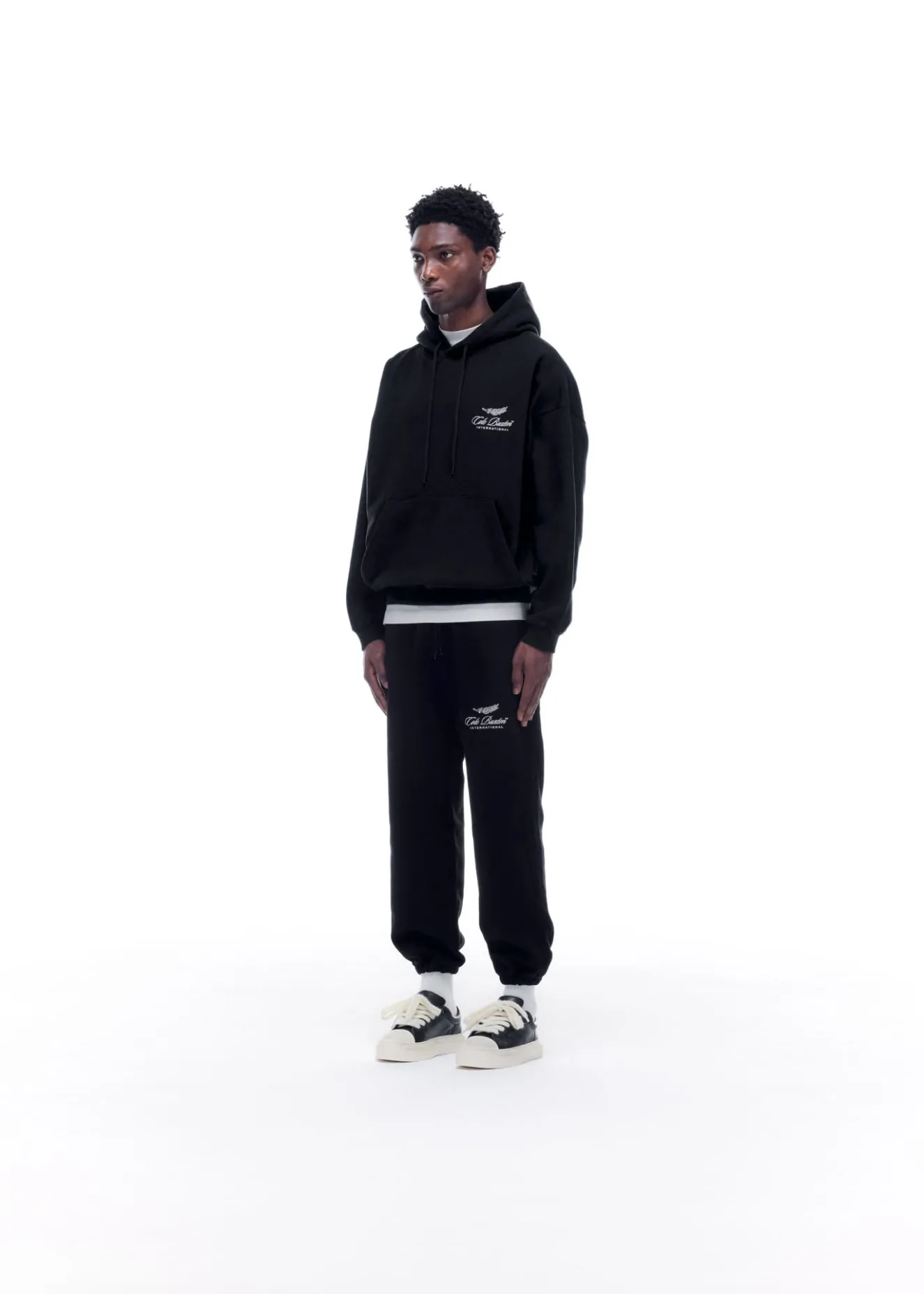 INTERNATIONAL HOODIE Hoodies